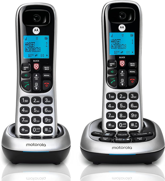 Motorola cd4012 digital cordless telephone with answering machine, 2 handsets